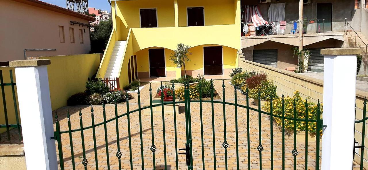 Apartmán Nonna Defenza Teulada Exteriér fotografie